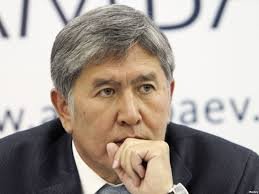 Президент: “Дар Қирғизистон мутаасифона оппозитсияи арзанда нест”