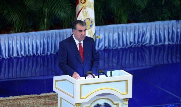 Раҳмон ба аҳзоб: "Мисли интихоботи 1991 ба умеди хоҷагони хориҷӣ нашавед"