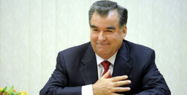Кӣ ба Эмомалӣ Раҳмон “бевафоӣ” мекунад?