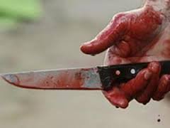 Хонандаи мактаб ду мактабхони дигарро бо корд маҷруҳ кардааст