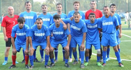 АКС: Р. Эмомалӣ ба дарвозаи судяҳо 4 гол зада, “бомбардир” шуд