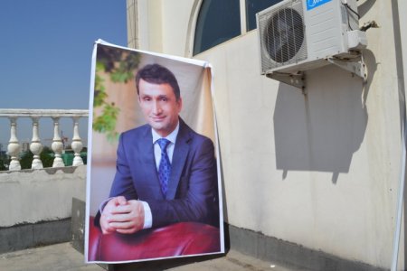 (АКС) Флэш моб ба тарафдории Зайд Саидов дар Душанбе