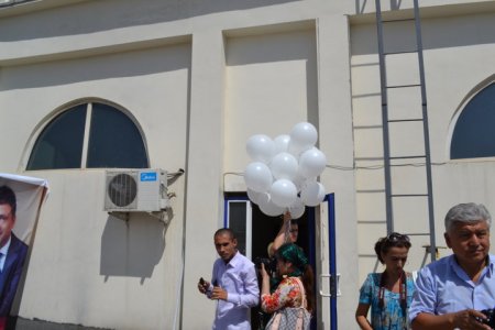 (АКС) Флэш моб ба тарафдории Зайд Саидов дар Душанбе