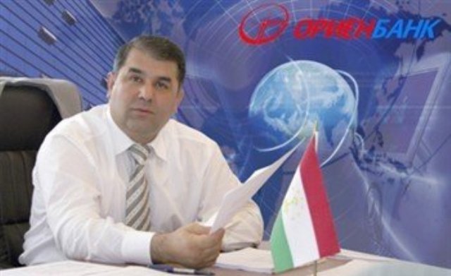 Ҳасан Асадуллозода ба “Мовароуннаҳр” то январи 2014 “срок” дод
