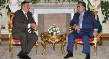 Таъмини амнияти Афғонистон мавзӯи суҳбати Раҳмон ва Ян Кубиш