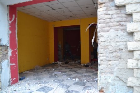 АКС: Вайрон кардани биноҳои қадимӣ дар маркази Душанбе
