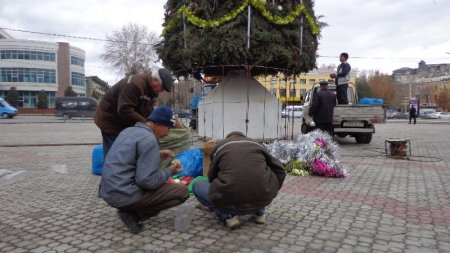 АКС: Омодагии Хуҷанд барои таҷлил аз Соли нави 2014