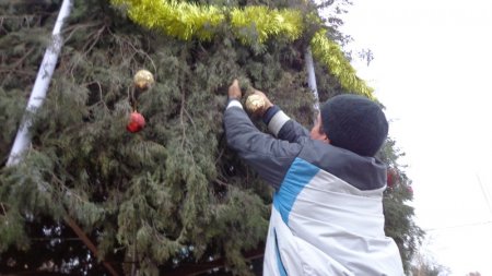 АКС: Омодагии Хуҷанд барои таҷлил аз Соли нави 2014