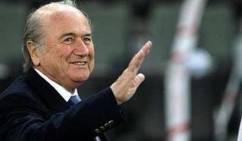 Президенти ФИФА бозии “Равшан” ва “Истиқлол”-ро тамошо мекунад