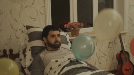 Нахустин клипи иҷтимоии Нигина Амонқулова - "Дар оғӯши ту мемирам" (АКС)