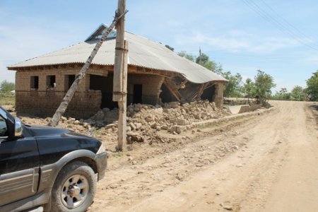 Cокинони селзада: "Барои пули барқу андоз меоянд, барои аҳволпурсӣ - не!" (АКС)