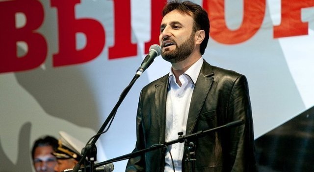 Умаралӣ Қувватов: “Эмомалӣ Раҳмон ҳам мисли мо як инсон аст, ки боло бардоштаем" (ВИДЕО)