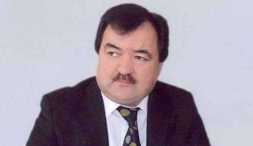 Давлат Сафар: “Мансаб надорам. Шоире, ки вазифа гирифт, шоир нест”