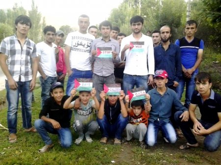 АКС: Шиори кӯдакону ҷавонони тоҷик ба ҳимоят аз Фаластин