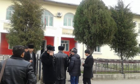 АКС: Охунов аз даъвояш алайҳи Қудратов даст кашид