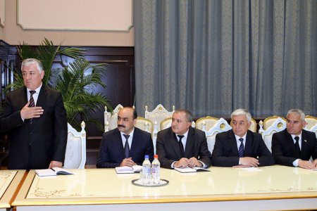 ТАҒЙИРОТИ КАДРӢ: Бозхонди Абдуллозода ва пешниҳоди Шоҳиён ба вазифаи раиси Суди Олӣ (АКС)