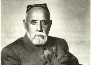 Маросими видоъ бо Лутфия Айнӣ, духтари С.Айнӣ