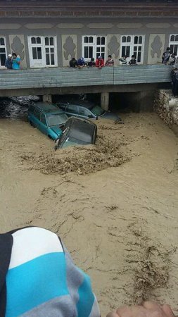 Ҳалокати хоҳарон Маряму Хайриниссо дар чарогоҳи Рӯдакӣ (АКС)