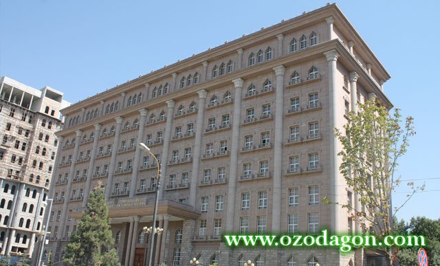 Аслов қатли Карловро маҳкум намуда, онро амали ғайриинсонӣ хонд