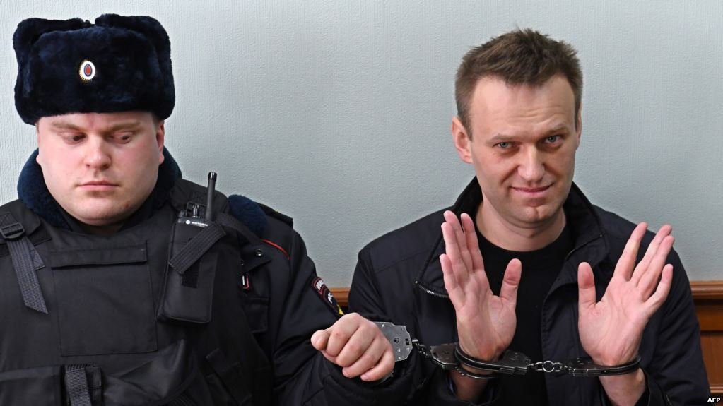 Навалний ин бор 30 рӯз пушти панҷара мешинад