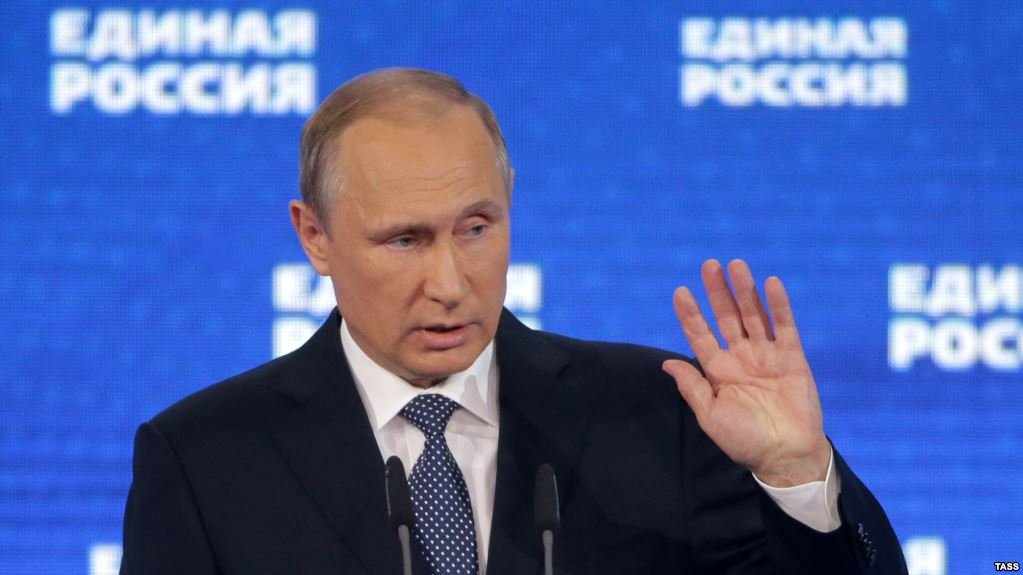РБК: Путин дар интихобот ҳамчун номзади худпешбар иштирок мекунад