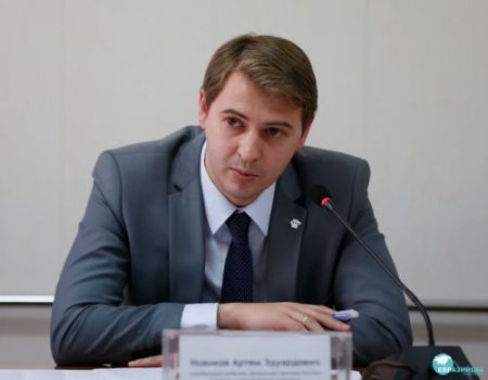 Рустами Эмомалӣ, Артем Новиков, Хоуп Хикс... Ҷавонтарин мансабдорони Осиёи Марказӣ ва ҷаҳон киҳоянд?