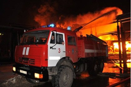 Домод дар оташ задани хонаи падарарӯс муттаҳам мешавад